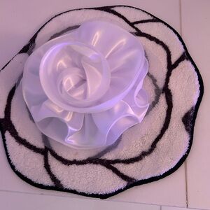 Broach / Hat Elegant White Satin Hair Accessory